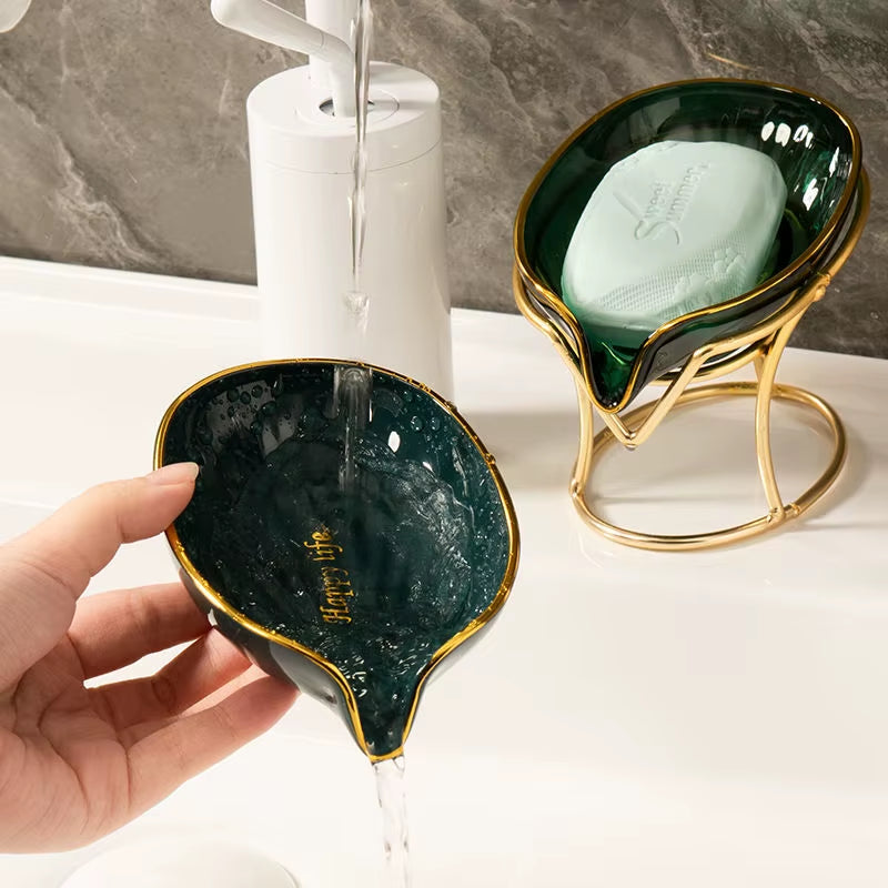 Light Luxury Soap Holder for Bathroom Leaf Shape Self Draining Soap Dish with Metal Bracket Bathroom Accessories